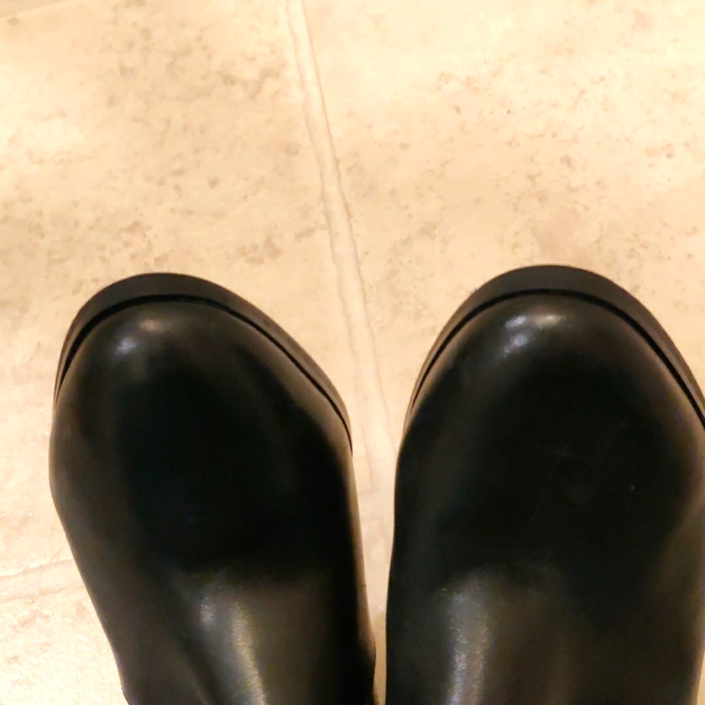 Michael Michael Kors Walden Black leather ankle, buckle boots sz 7 M - Picture 5 of 12